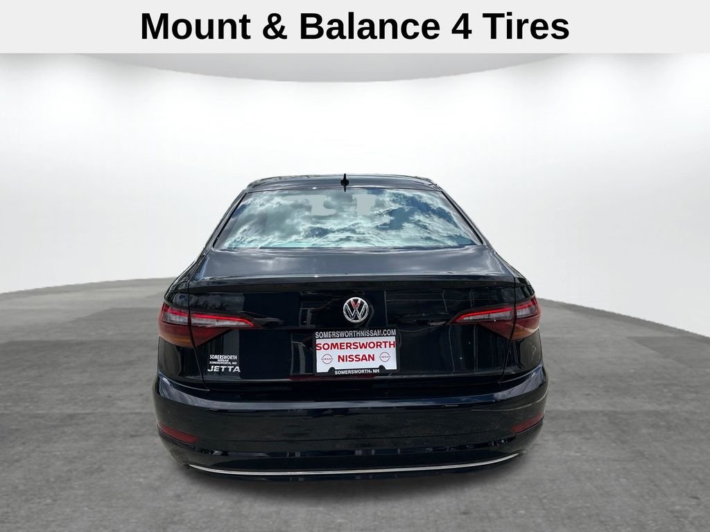 Used 2019 Black Volkswagen 1.4T S image 7