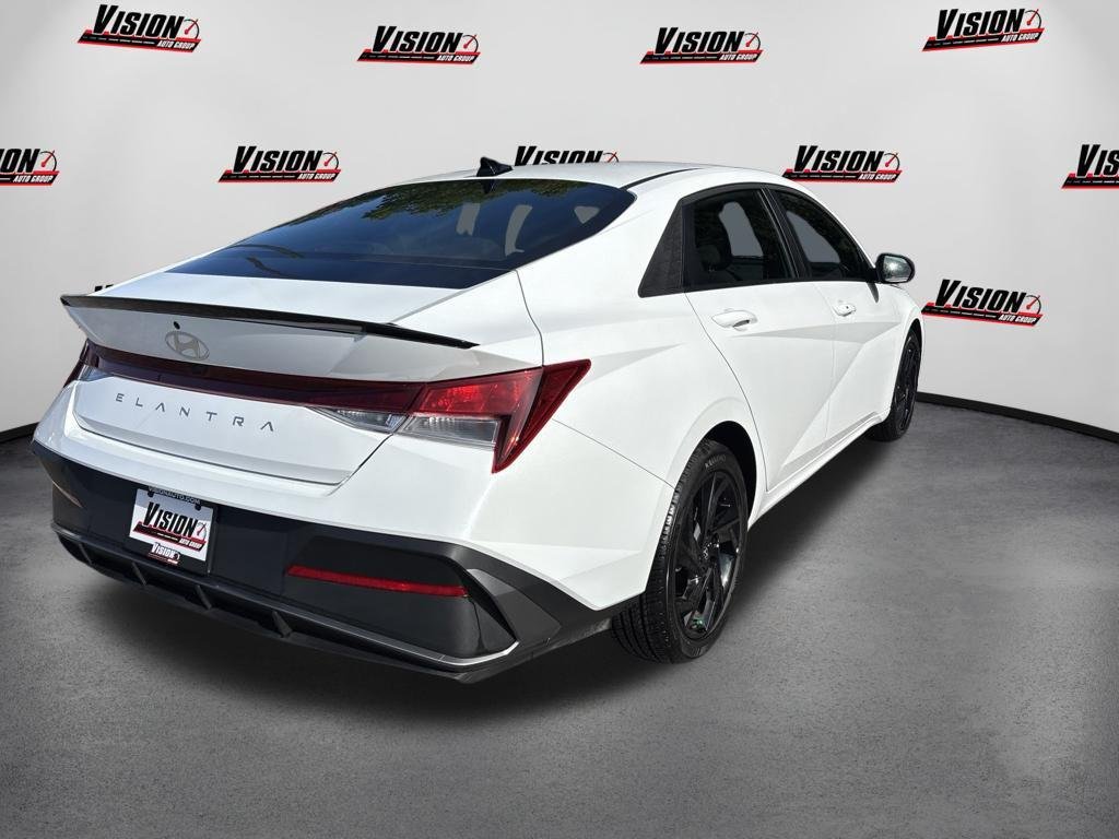 New 2026 White Hyundai SEL Sport image 5