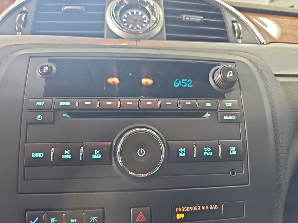Used 2012 Cyber Gray Metallic Buick Leather image 28