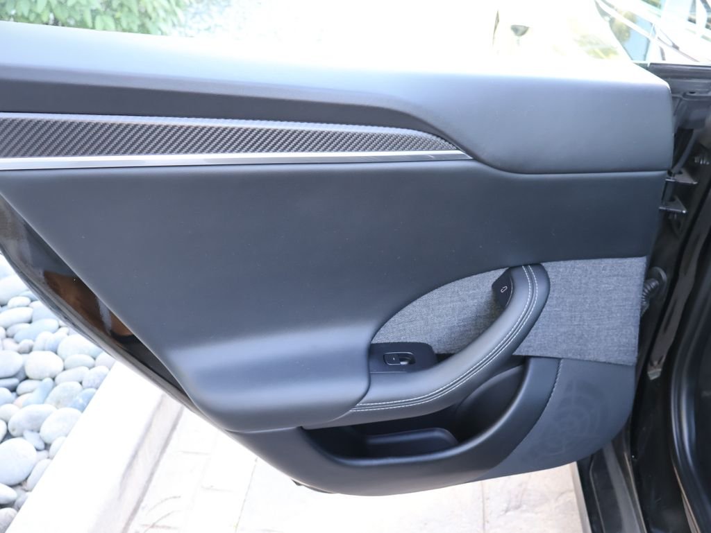 Used 2022  Tesla Plaid image 14
