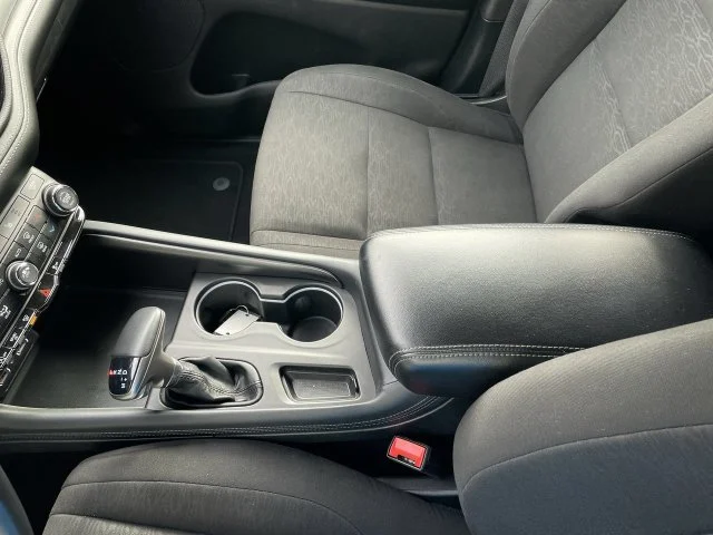 Used 2024 Silver Dodge SXT image 20