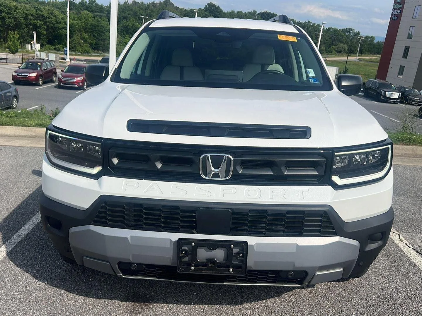 Used 2026 Platinum White Pearl Honda RTL image 8