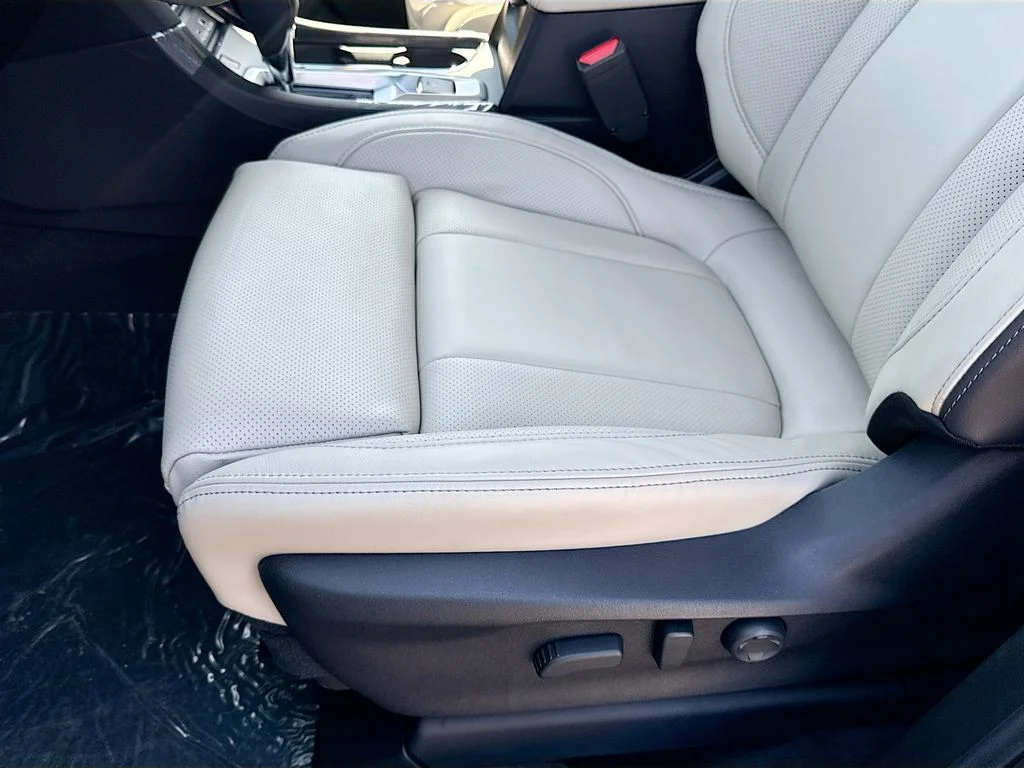 New 2026 CRYSTAL BLACK SILICA Subaru Limited 7-Passenger image 24