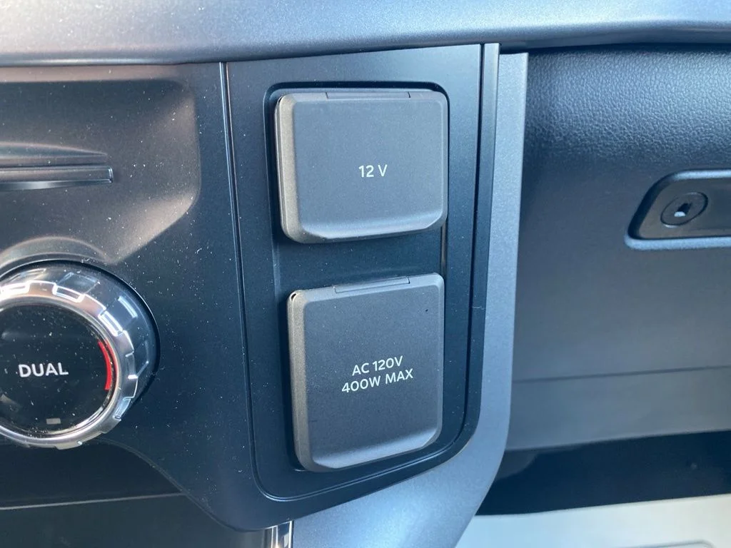 New 2026 Agate Black Metallic Ford XLT image 29