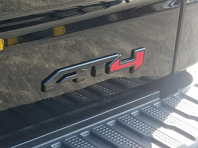 New 2026 Onyx Black GMC AT4 image 22