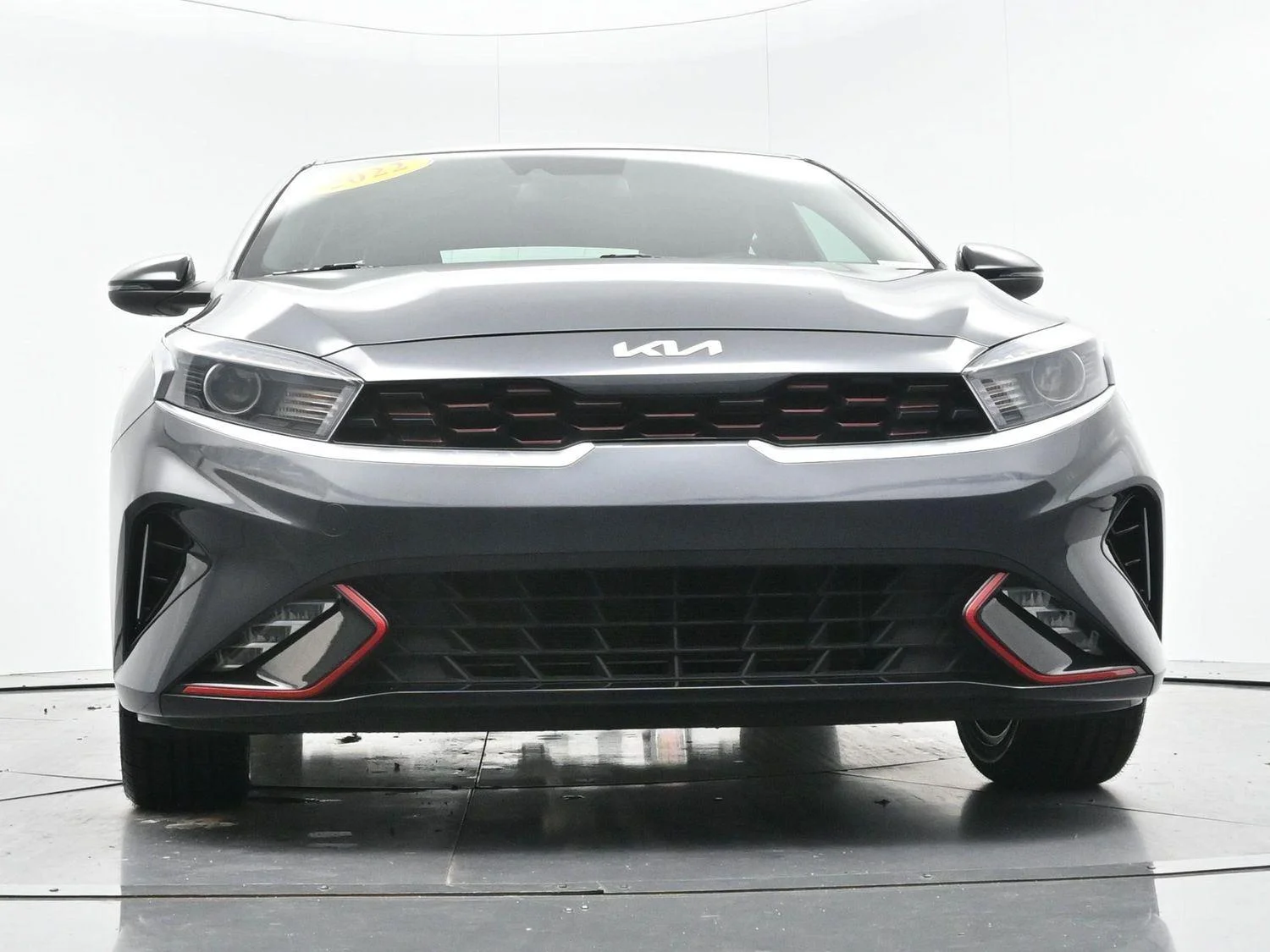 Used 2022 Gravity Gray Kia GT-Line image 43