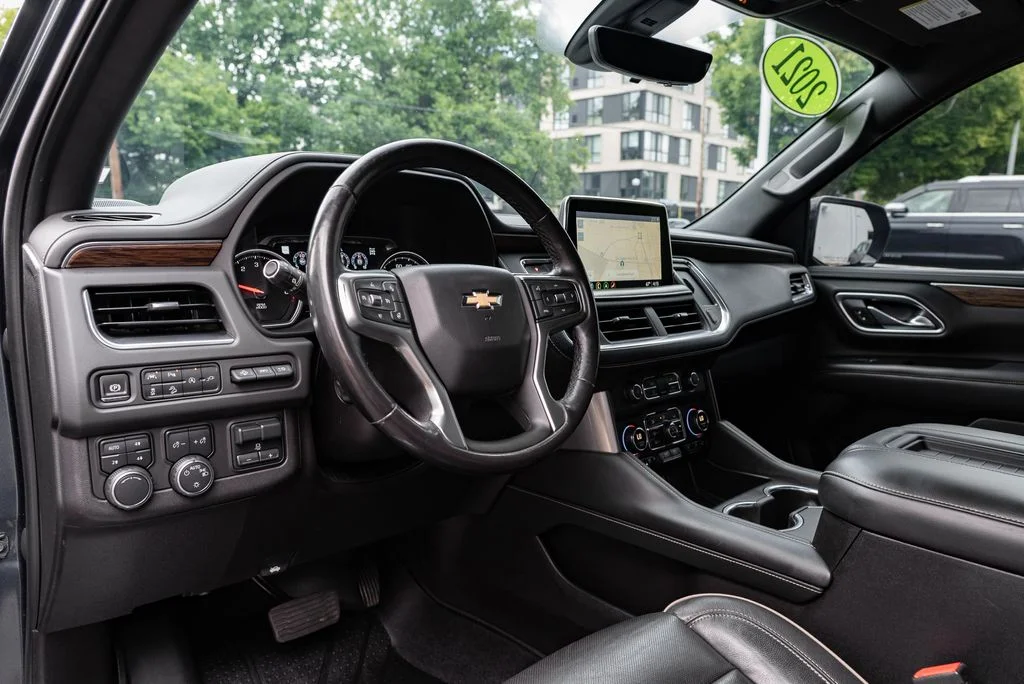 Used 2021 Gray Chevrolet Premier image 24