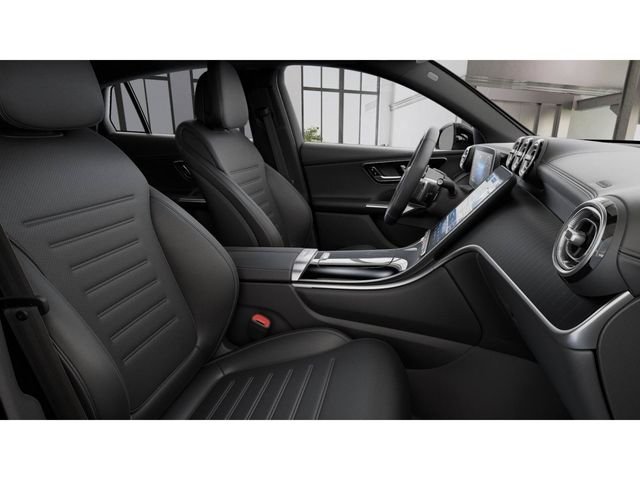 New 2027 Black Mercedes-Benz GLC 300 image 4