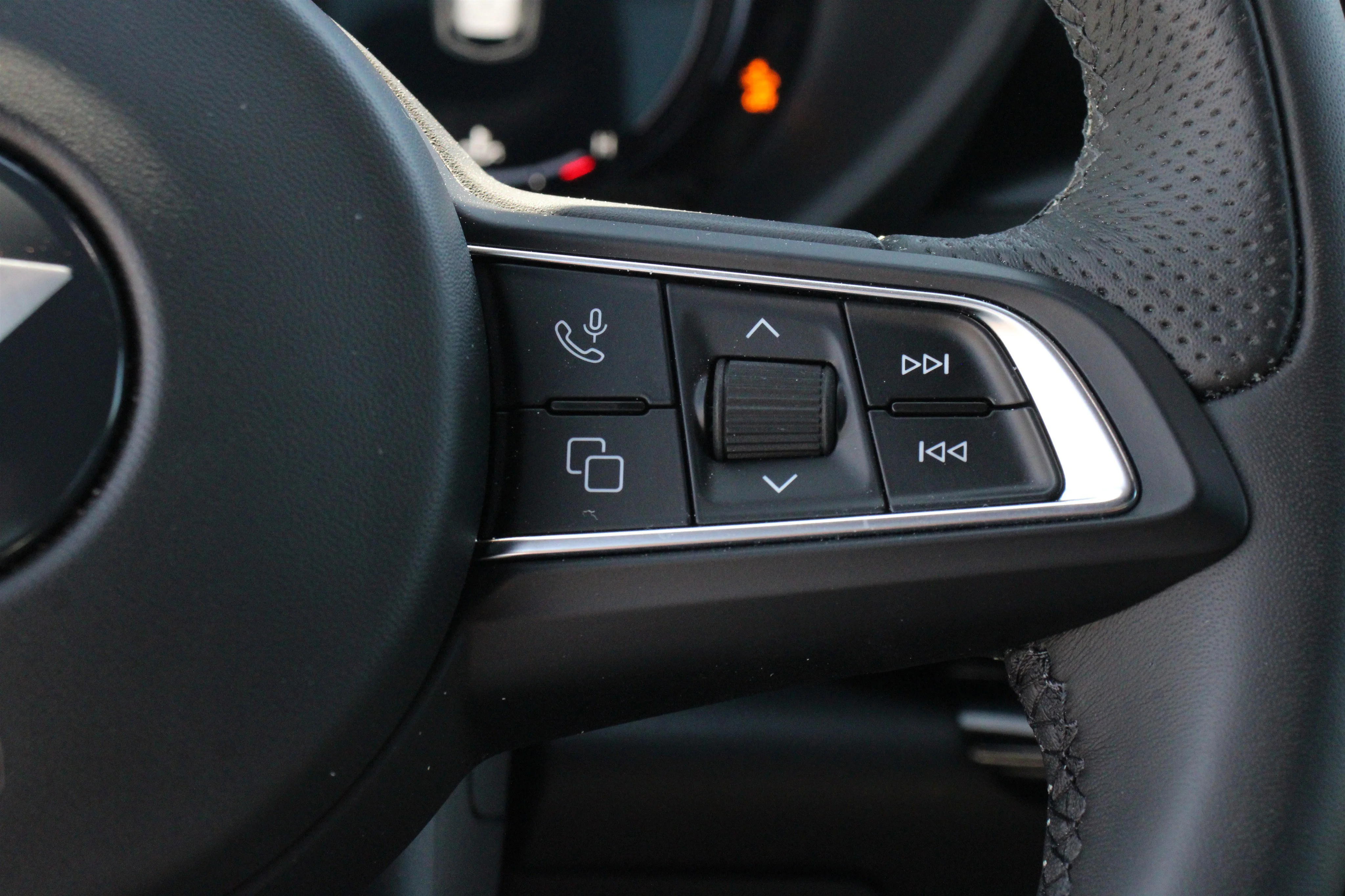 2025 Dodge Hornet GT - Photo 10