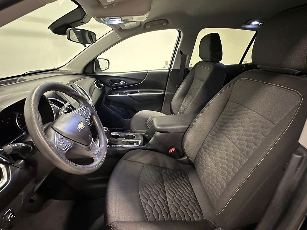 Used 2020 Blue Chevrolet LT image 3