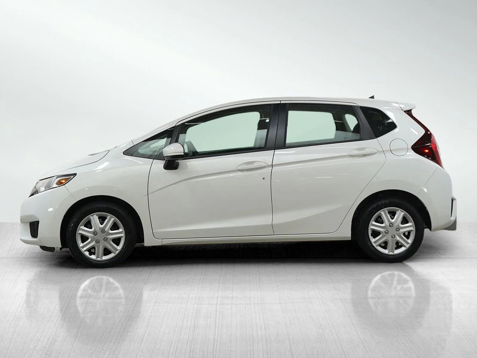 Used 2017 Honda Fit LX with VIN 3HGGK5H55HM709202 for sale in Burnsville, Minnesota