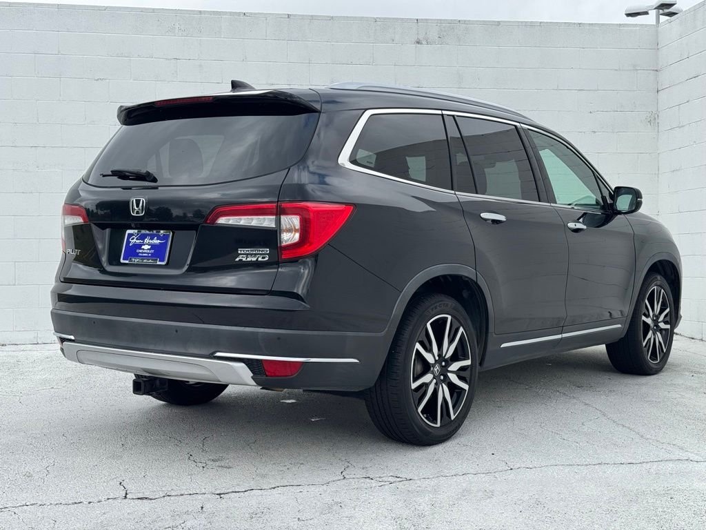 Used 2022 Black Honda Touring image 15