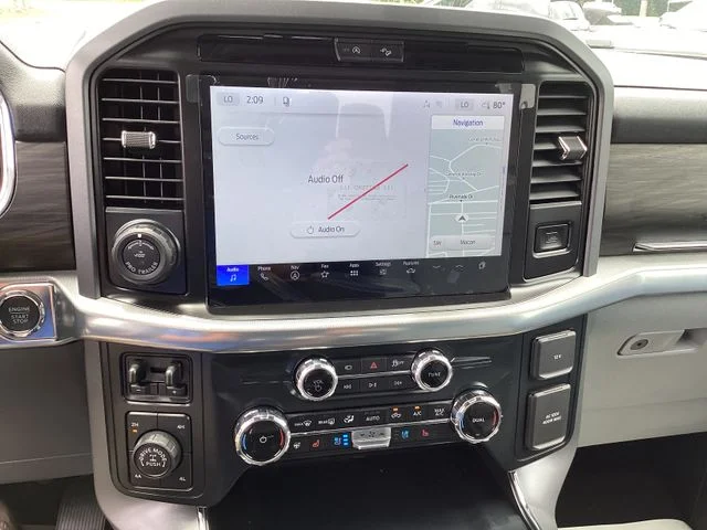 New 2026 Star White Metallic Tri-Coat Ford Lariat® image 10