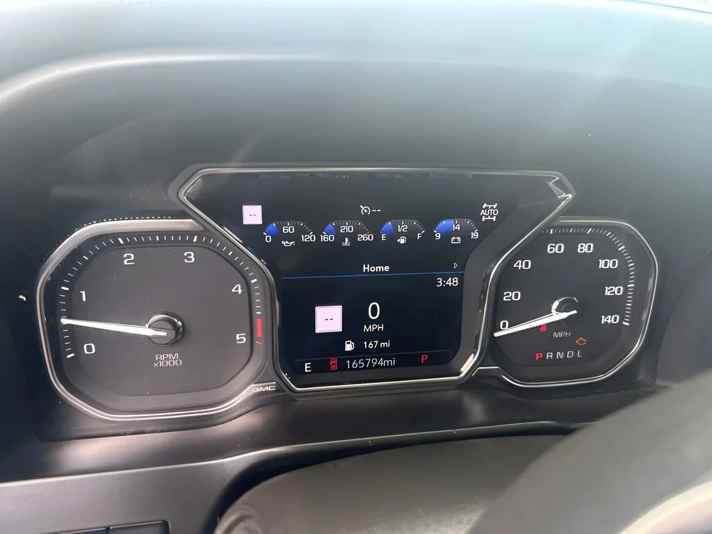 Used 2021 WHITE FROST TRICOAT GMC Denali image 15