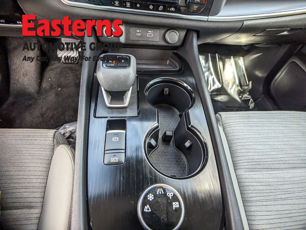 Used 2023 Black Nissan SV image 24