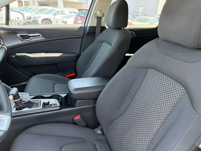 Used 2024 White Kia LX image 19