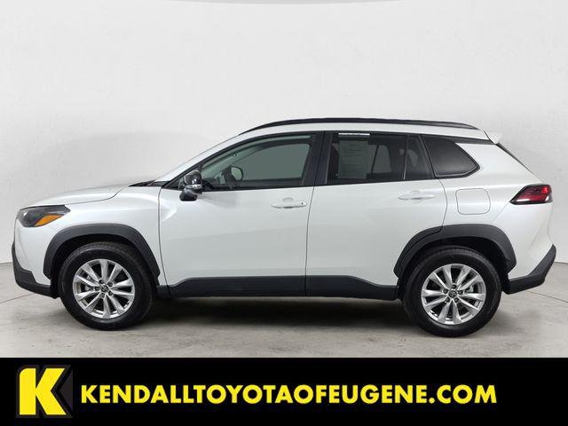 Certified Used 2026 PLATINUM WHITE PEARL MC. Toyota  image 2