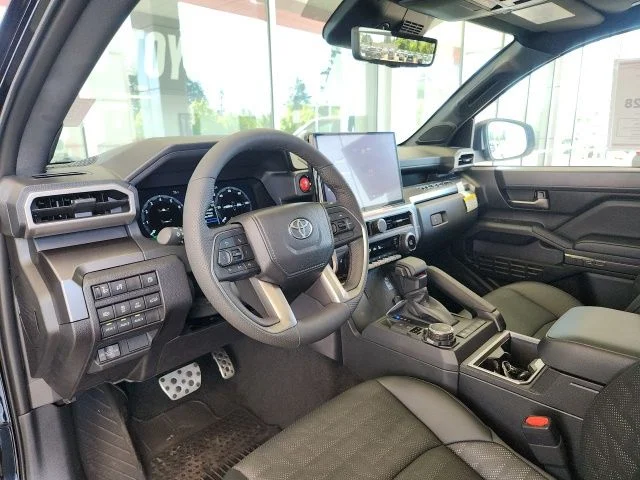 2026 Toyota Tacoma TRD Sport - Photo 17