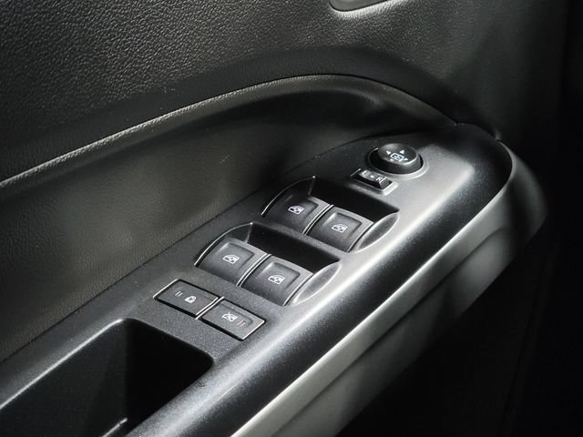 Used 2019 SUMMIT WHITE Chevrolet 4WD ZR2 image 24