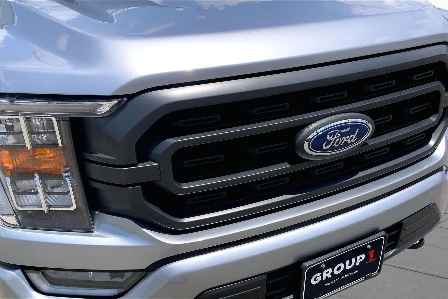 Used 2023 Iconic Silver Ford XLT image 30