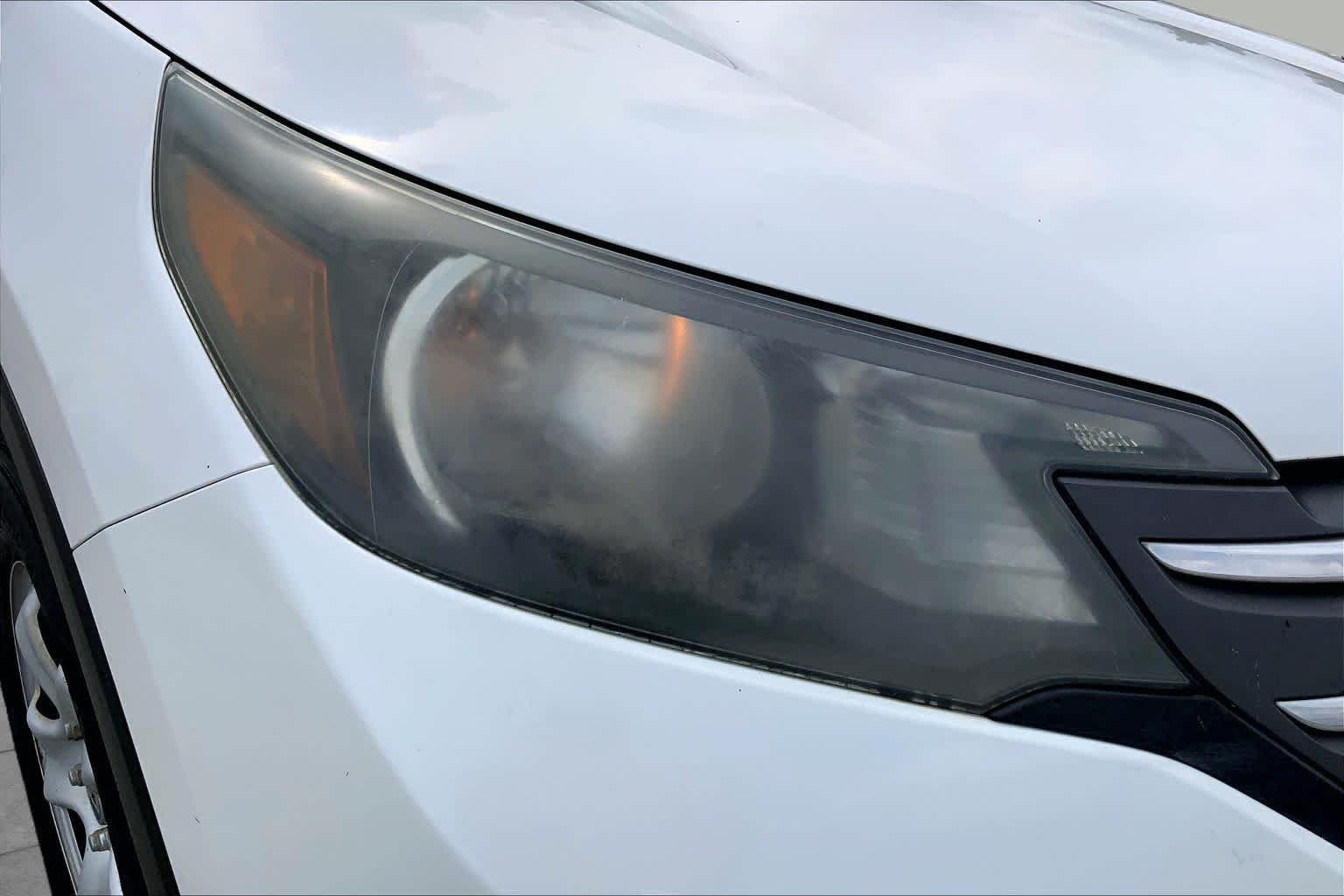 Used 2013 White Diamond Pearl Honda LX image 27