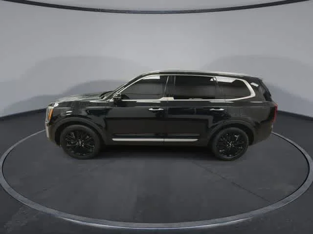 Used 2020 Ebony Black Kia SX image 5