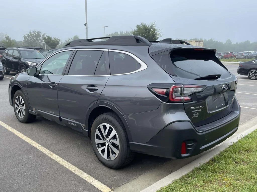 Used 2020 Magnetite Gray Metallic Subaru Premium image 3