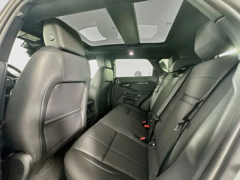 Used 2026 White Land Rover Core S image 24