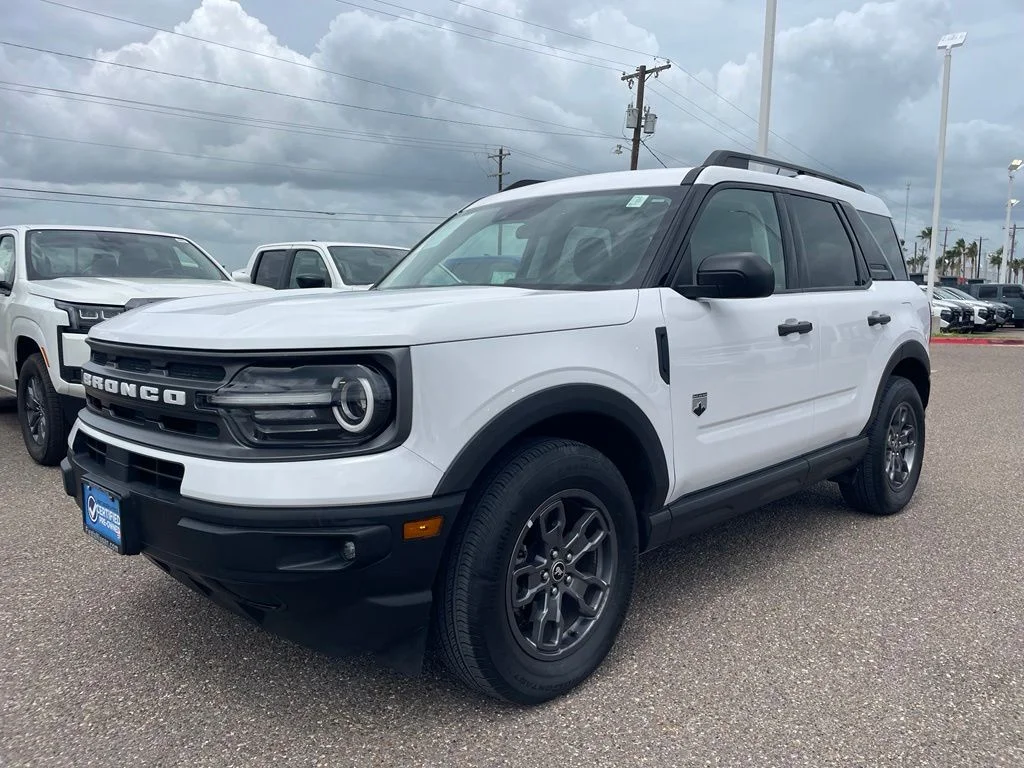 Used 2022 White Ford Big Bend image 3