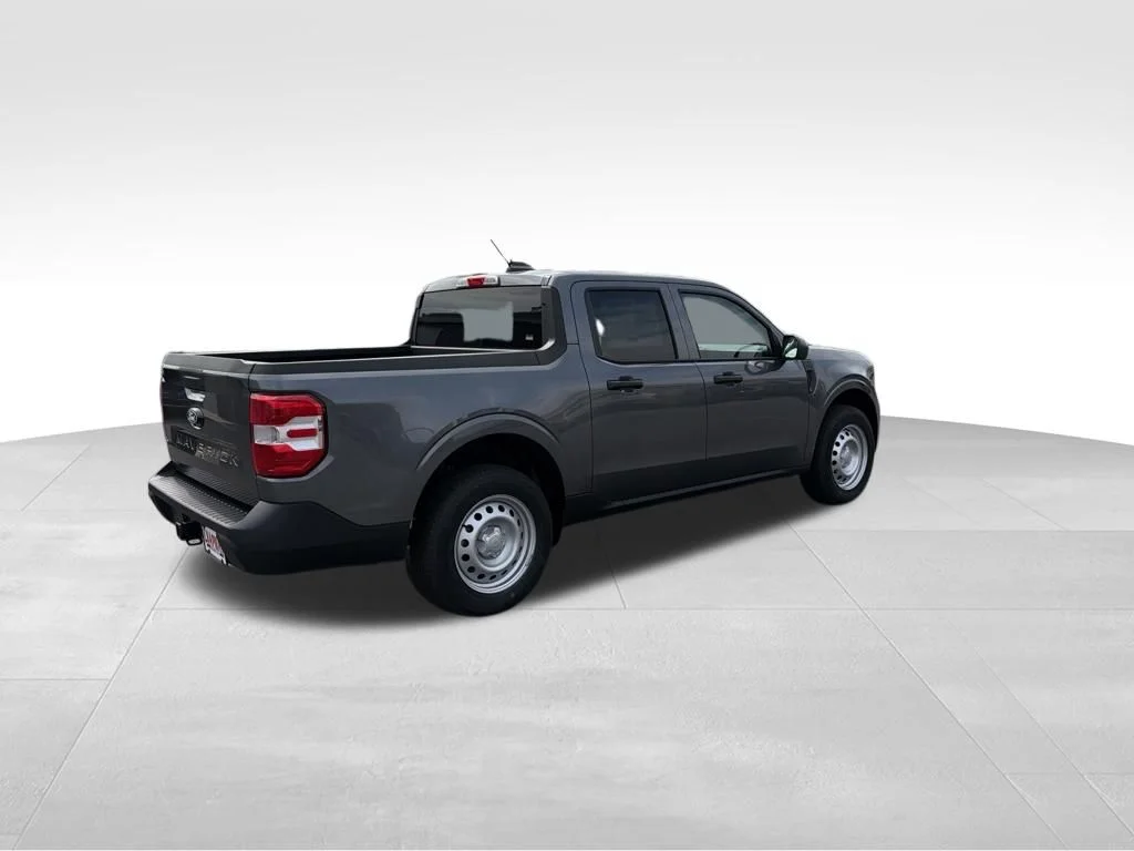 New 2026 Carbonized Gray Metallic Ford XL image 6