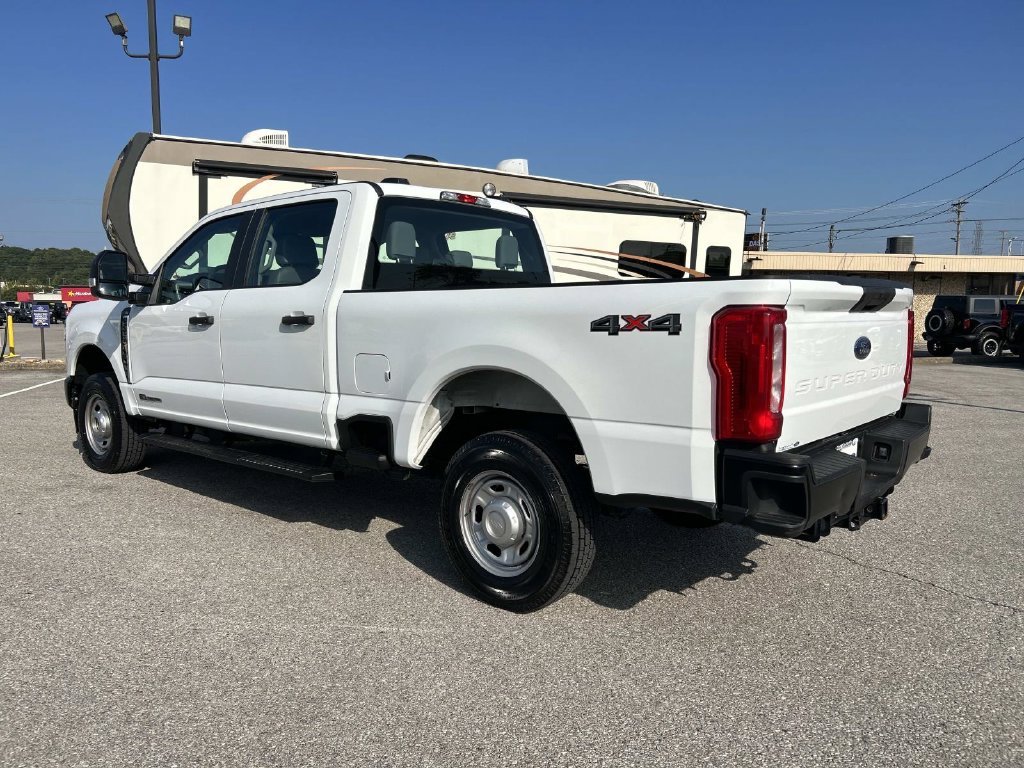 Certified Used 2026 Oxford White Ford XL image 6