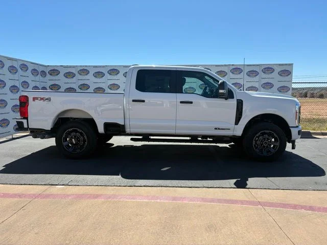 New 2026 Oxford White Ford XL image 1