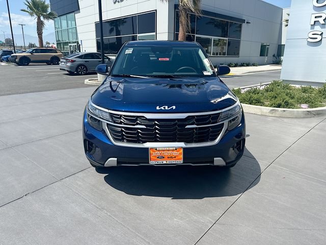 New 2026 Dark Ocean Blue Kia LX image 2