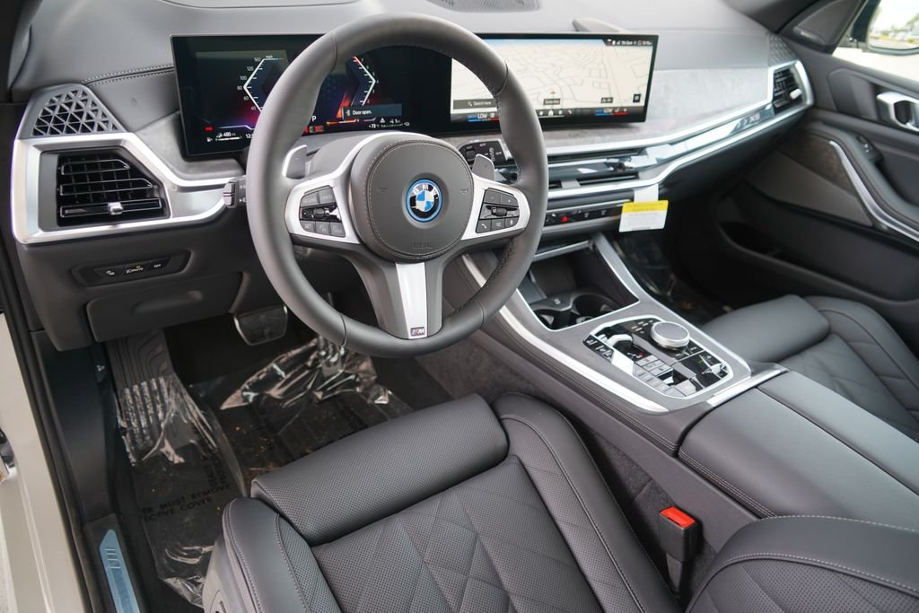 New 2026 Alpine White BMW xDrive50e image 12