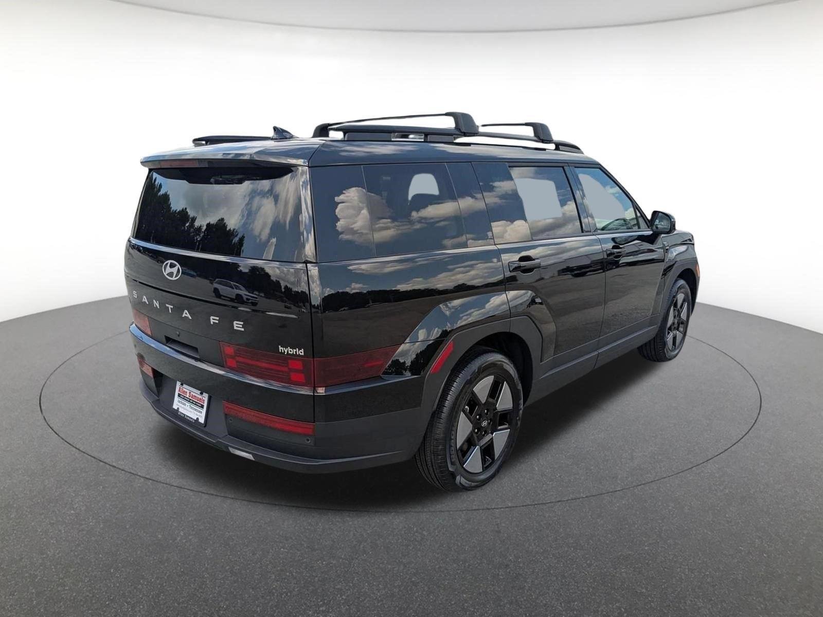 New 2026 Phantom Black Hyundai SEL image 4