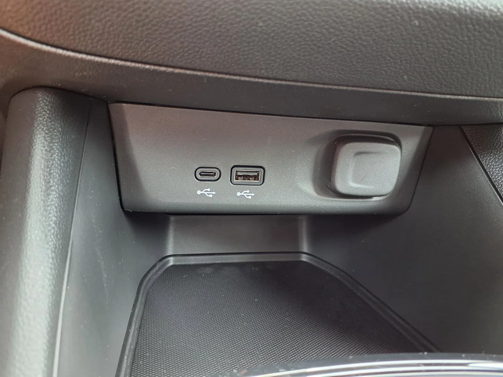 2026 Buick Envista Sport Touring - Photo 6