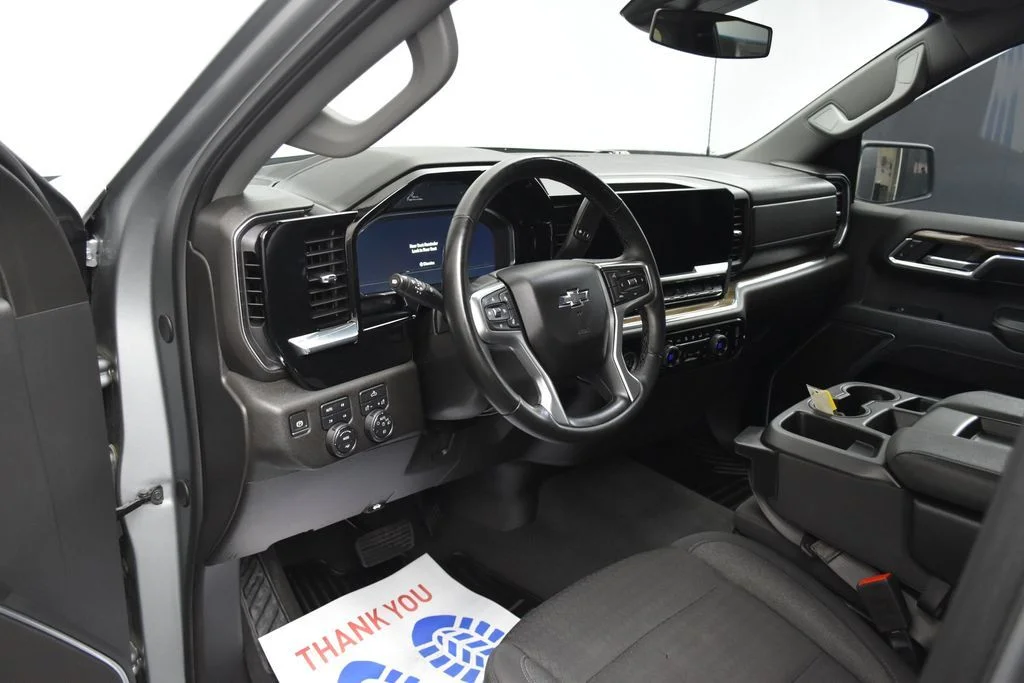 Used 2024 Gray Chevrolet RST image 18