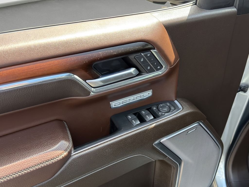 Used 2024 Silver GMC Denali image 12