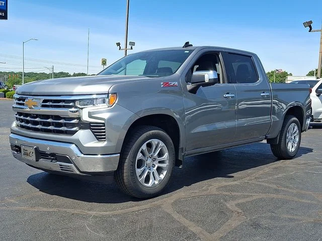 Used 2023 Gray Chevrolet LTZ image 3