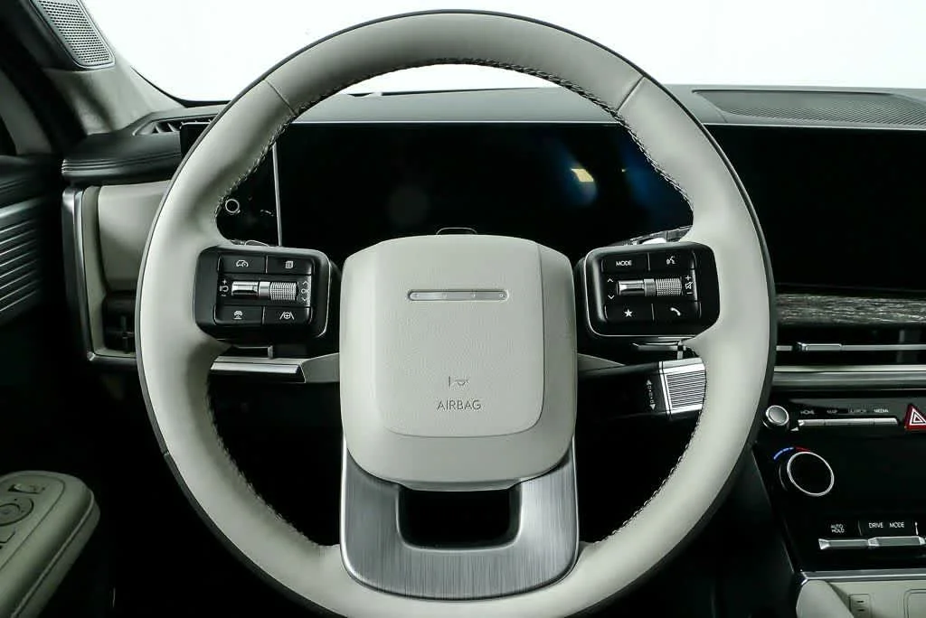 New 2026 Serenity White Hyundai Calligraphy image 40