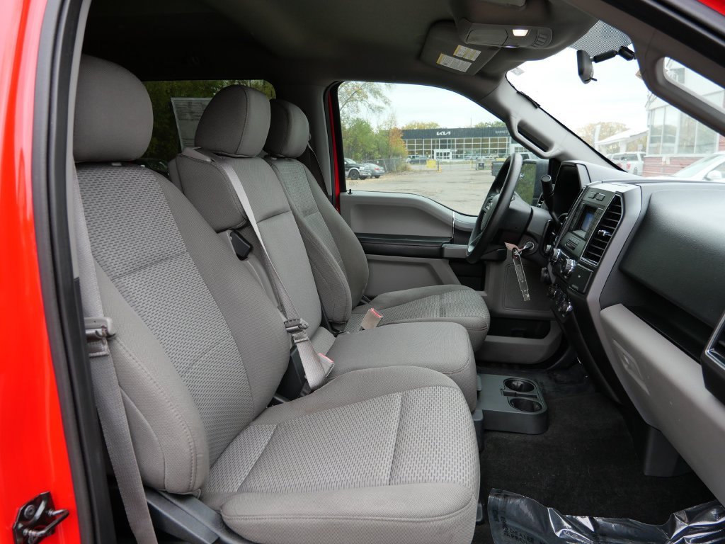Used 2018 Red Ford XLT image 12