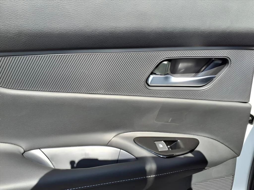 2025 Nissan Murano SV - Photo 7