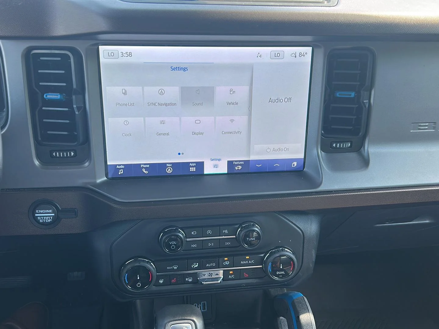 Used 2022 Oxford White Ford Outer Banks image 10