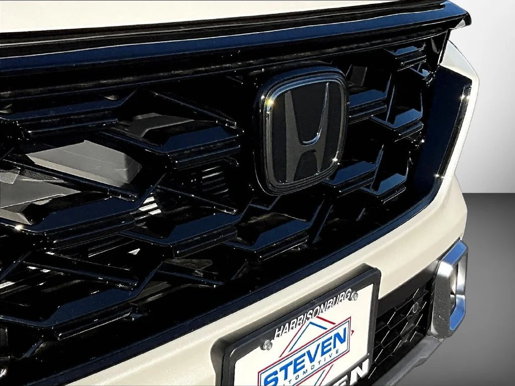 New 2027 Platinum White Pearl Honda Sport Touring Hybrid AWD image 34