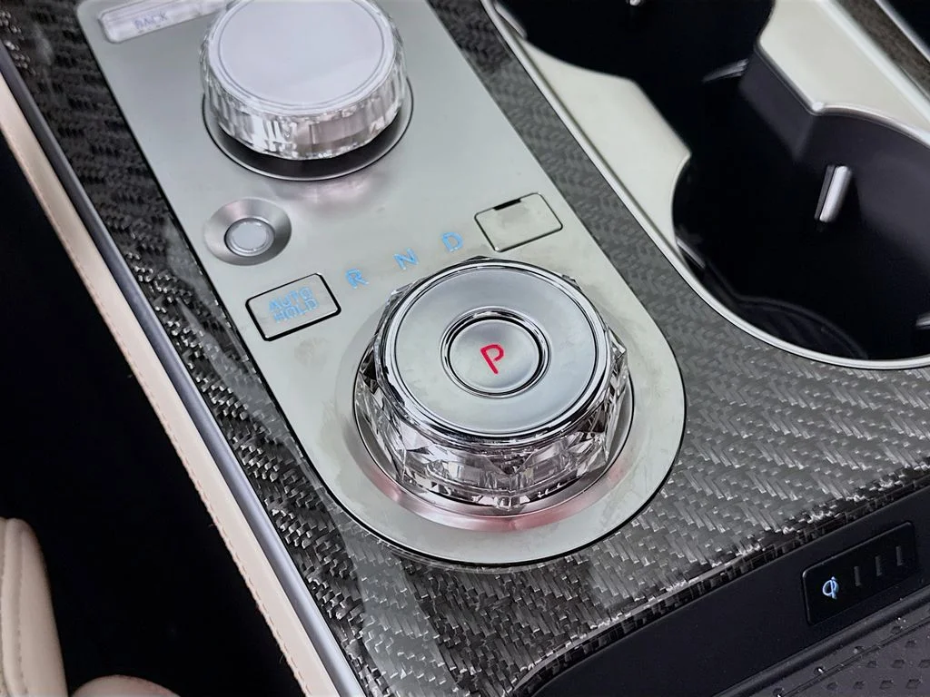 2026 GENESIS GV70 Sport Prestige - Photo 17
