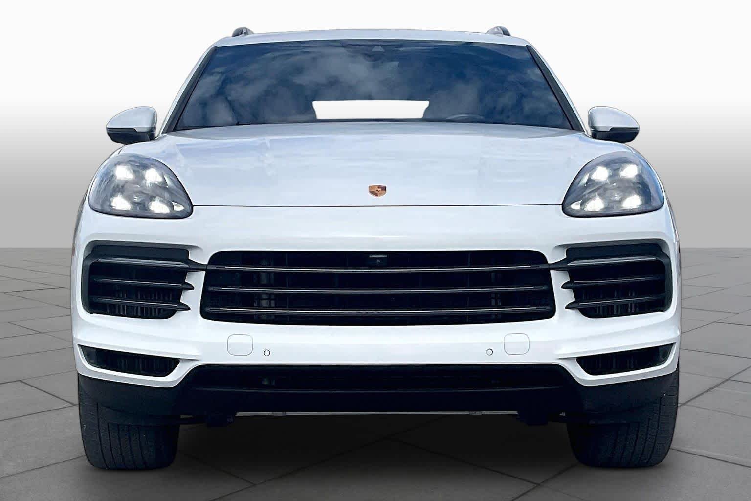 Used 2022  Porsche  image 4