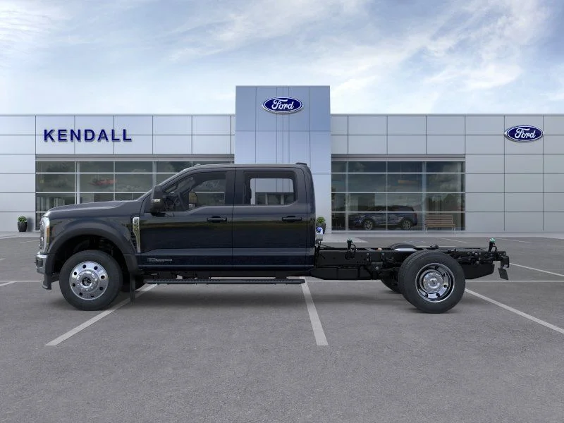 New 2026 Black Ford Lariat image 3