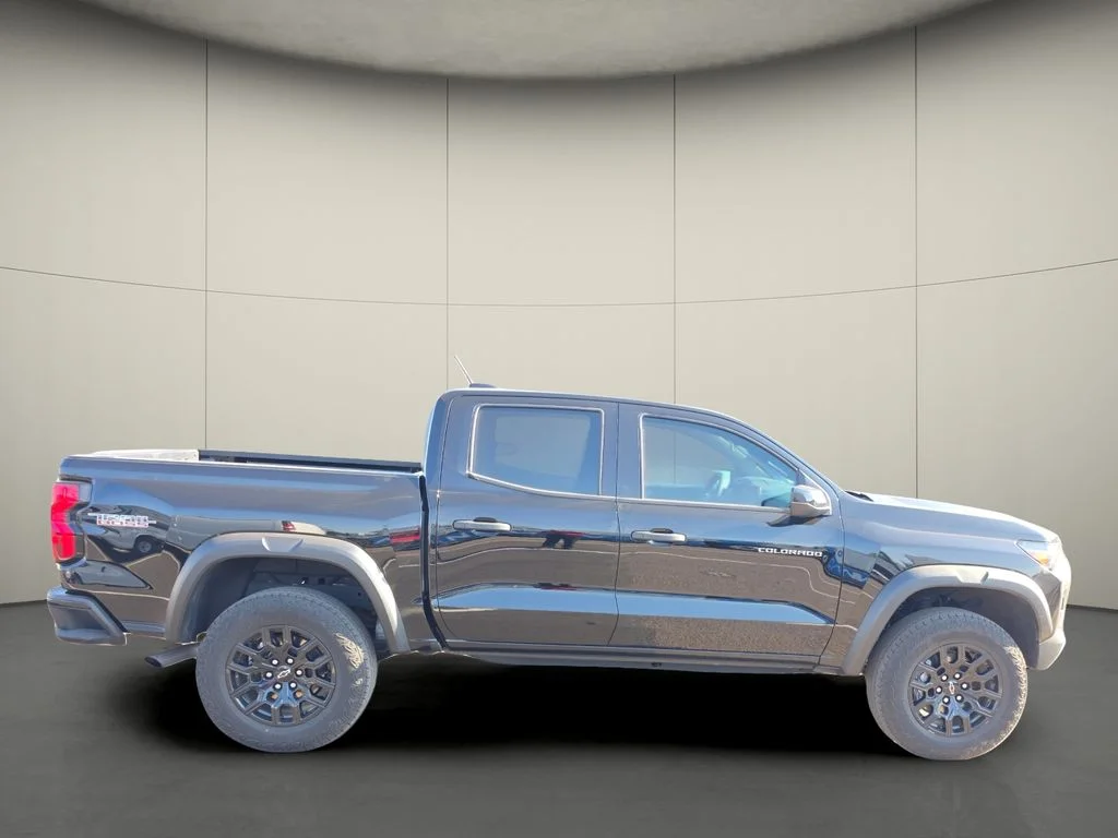 Used 2024 Black Chevrolet Trail Boss image 10