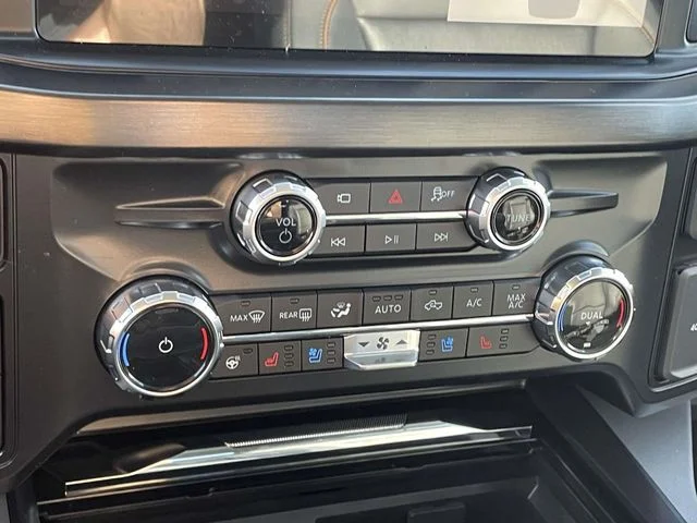 New 2026 Carbonized Gray Metallic Ford F-350® Lariat® image 27