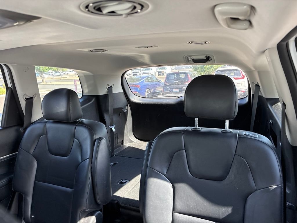 Used 2020 White Kia S image 22